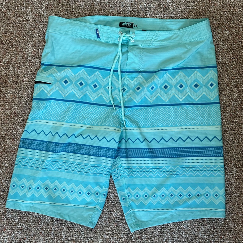 Jetty Men’s Board Shorts size 38